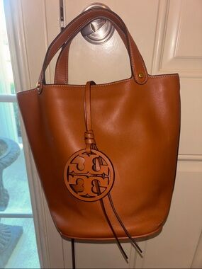 Tory Burch Tan Leather Tote with Decorative Medallion